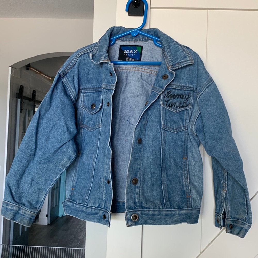 Denim jacket with looney tunes airbrush size 7